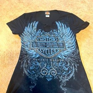 Ladies Harley Davidson shirt